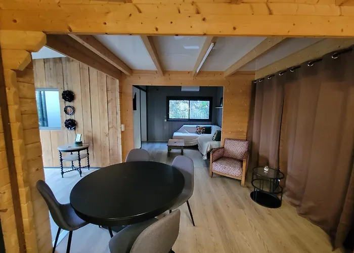 Entre Nature Et Calanques, Le Repos En Provence * Saint-Cyr-sur-Mer